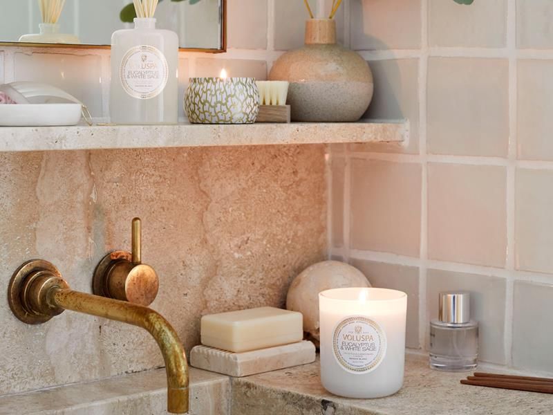 Maison Classic Boxed Candle Eucalyptus & White Sage 