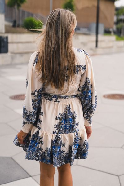 Hovedbilde Malfida Paisley Border Dress Ash Blue 
