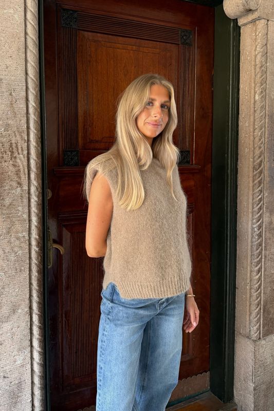 Esteric Vest Dark Beige