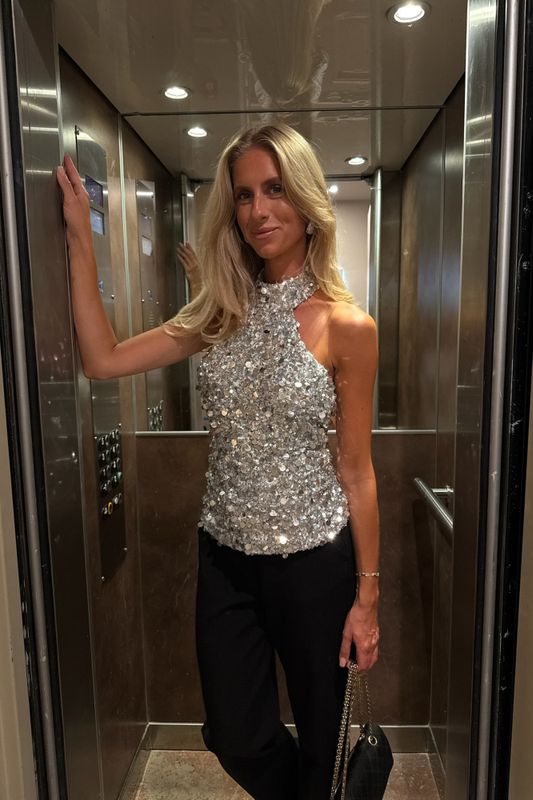 Emilyic Top Silver Sequin