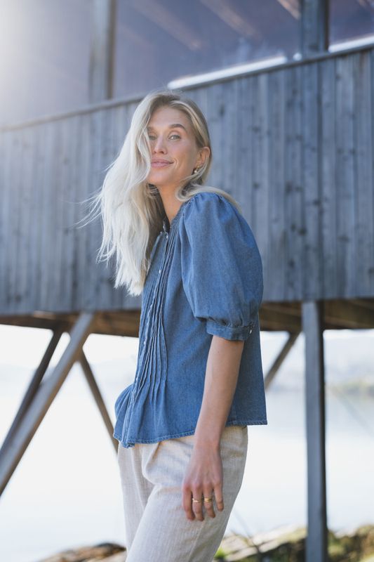 Alesia Shirt Medium Blue Denim 
