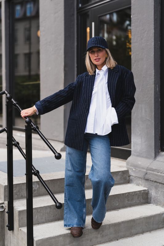 Naida Pin Power Blazer Navy 