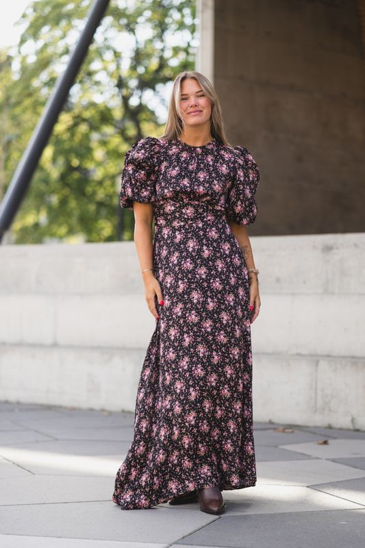 Kikka Rosy Dress Black 