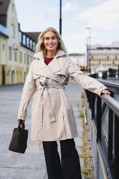 Hovedbilde Yr'en Coat Sand 