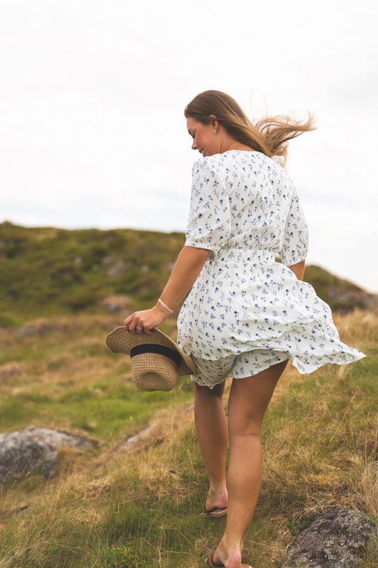 Amelina Vealine 2/4 Dress AOP Aqua Haze Flower 