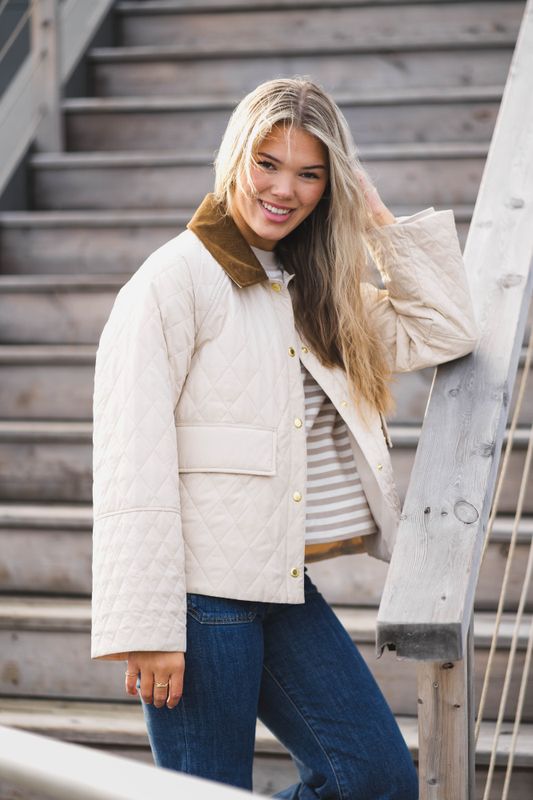 Kirby Quilt Cream 