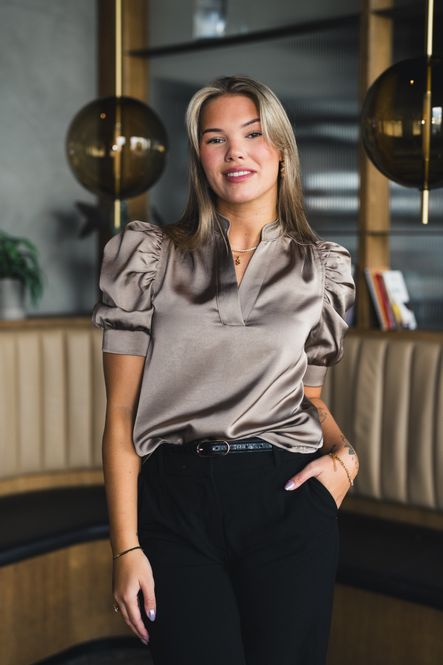 Hovedbilde Roella Heavy Sateen Blouse Dark Taupe 