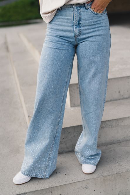 Hovedbilde Abby 745 Light Rinse Rhinestone Regular 