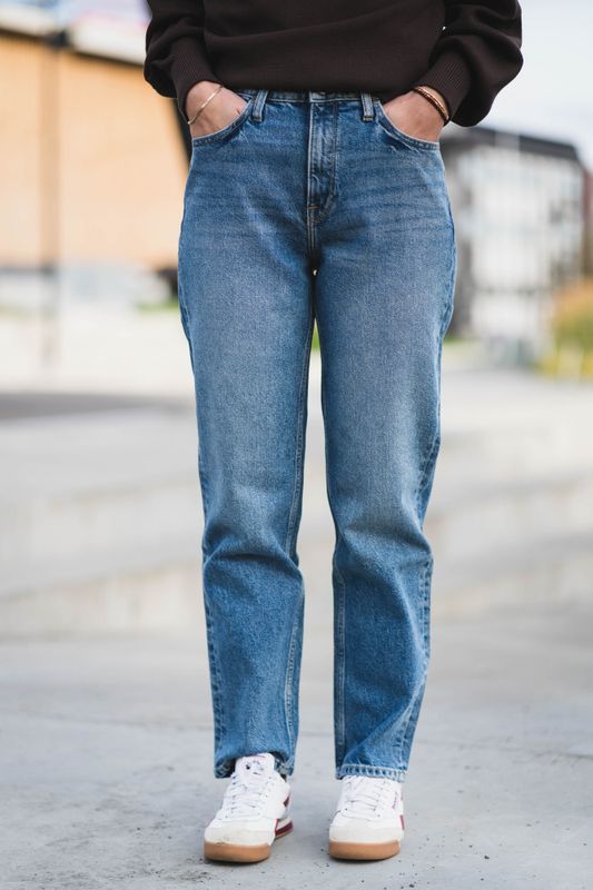 Carol Classic Denim 