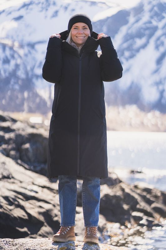 Bjorli Down Coat Black 