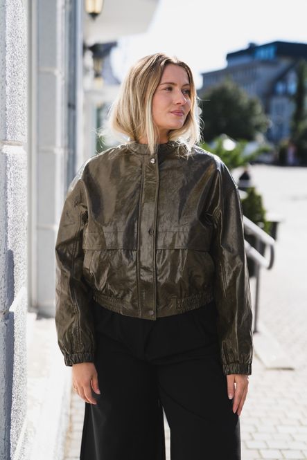 Hovedbilde Richa Bomber Olive 