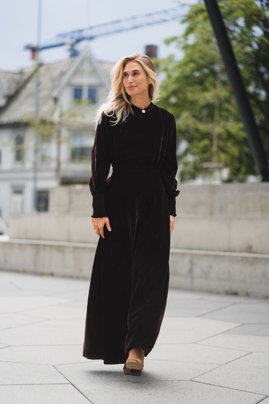 Greta Velvet Long Dress Chocolate 