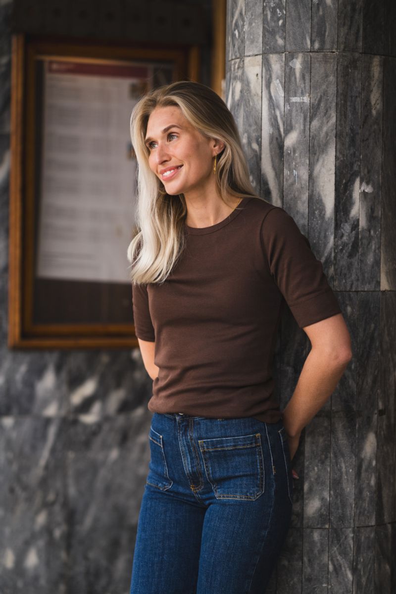 Granny SS Tee Mocca 