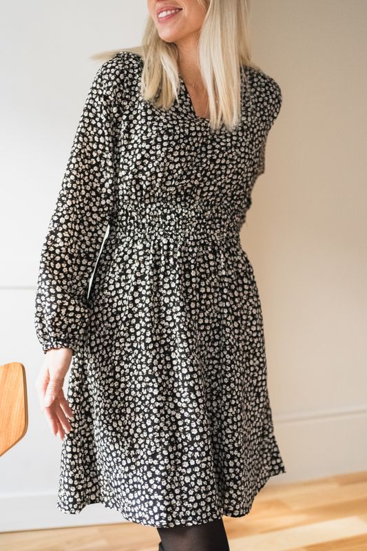 Zeida Rhian Short Dress Aop Black Flower 