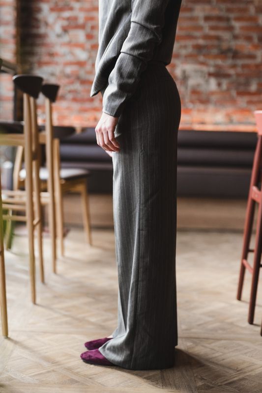 Reign Tailored Structured Pants Mole Stripe 
