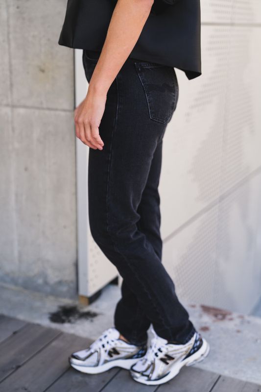 Breezy Britt Black Crosshatch 