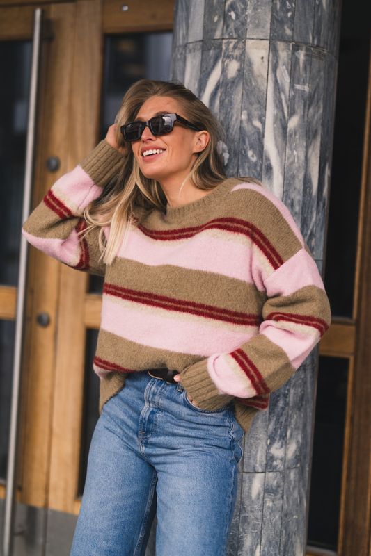 Sajeanne Sweater 15425 Lead Gray Stripe 