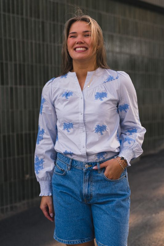 Miluna New Embroidery Shirt Light Blue Flower W. Embroidery