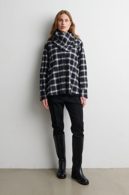 Hovedbilde Genola Shirt Black 