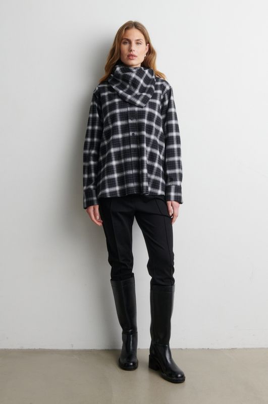 Genola Shirt Black 