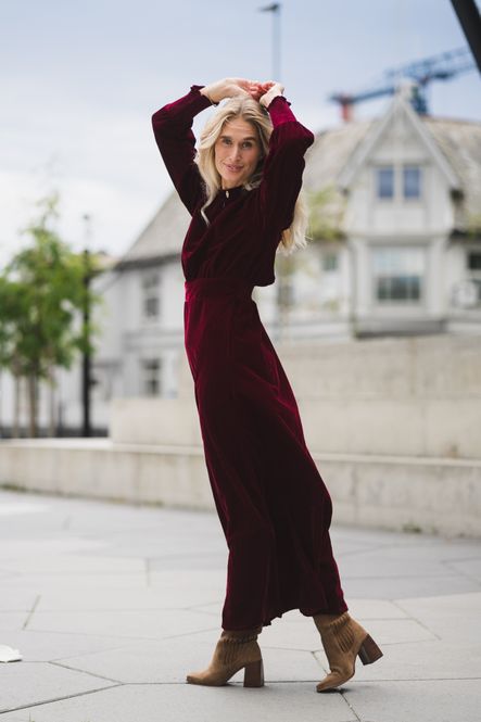 Hovedbilde Greta Velvet Long Dress Ruby 
