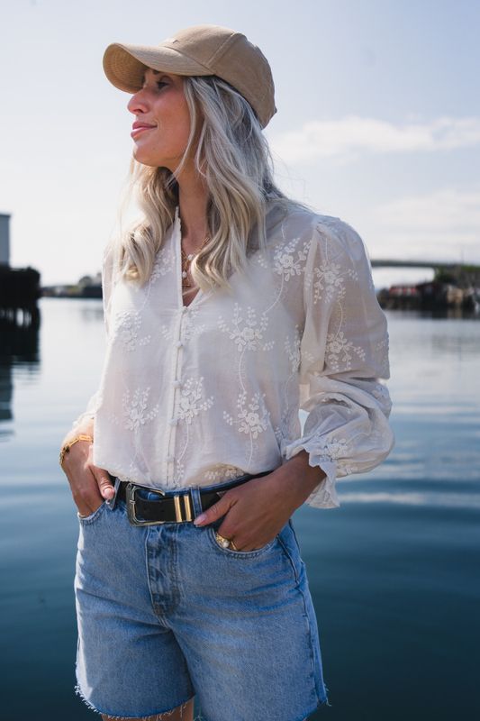 Camilla Shirt EMB Bright White 