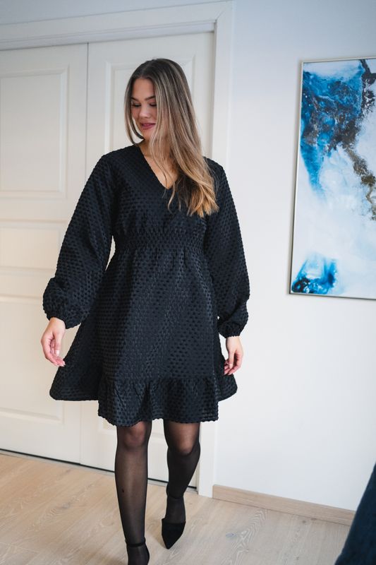 Hensella Dress Black 