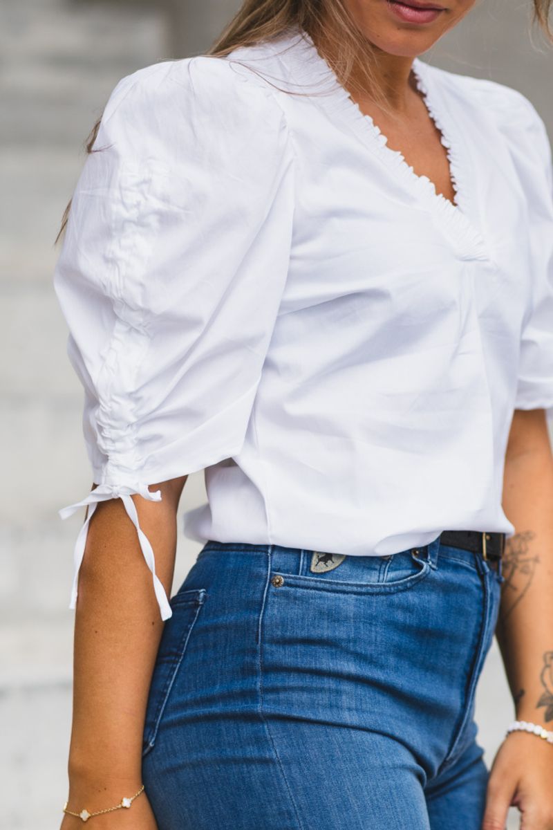 Sanna SS Puff V-Blouse White 