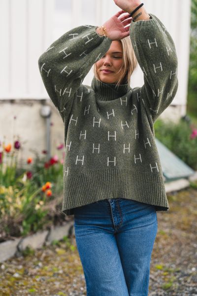 Hovedbilde Fam Knit Short Winter Moss 