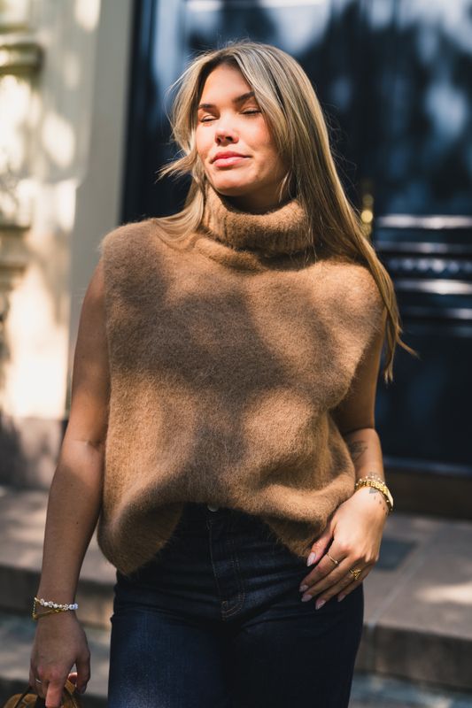 Thira Salmia R Vest Toasted Coconut