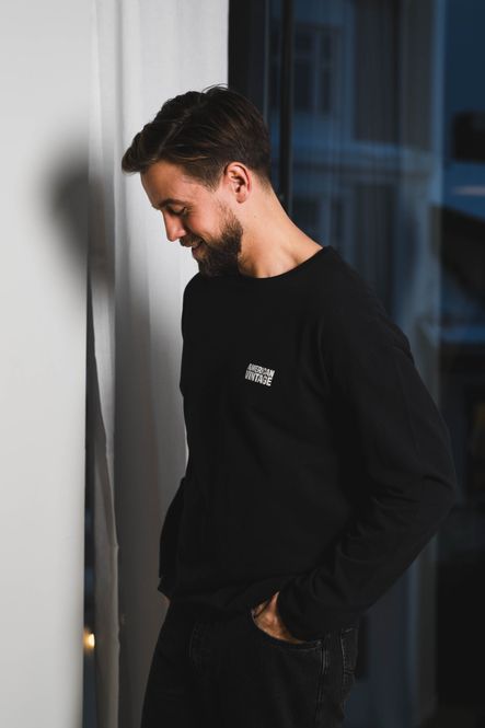Hovedbilde Ykobow Sweater Darkness 