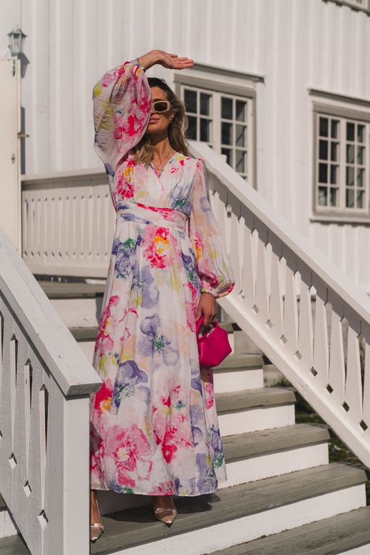 Viscose V-Neck Dress Breeze 