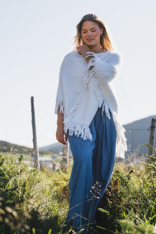 Poncho Creme 