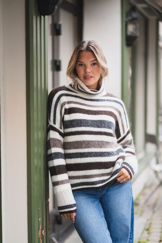 Stellar Offwhite/Brown 